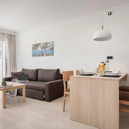 Aparthotel Olive 2*