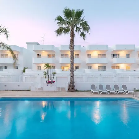 Olive Aparthotel 2*