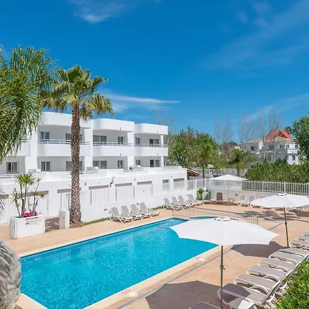 Olive Aparthotel 2*