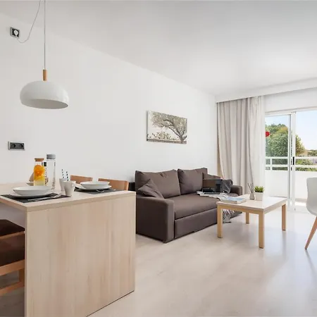 Aparthotel Olive 2*